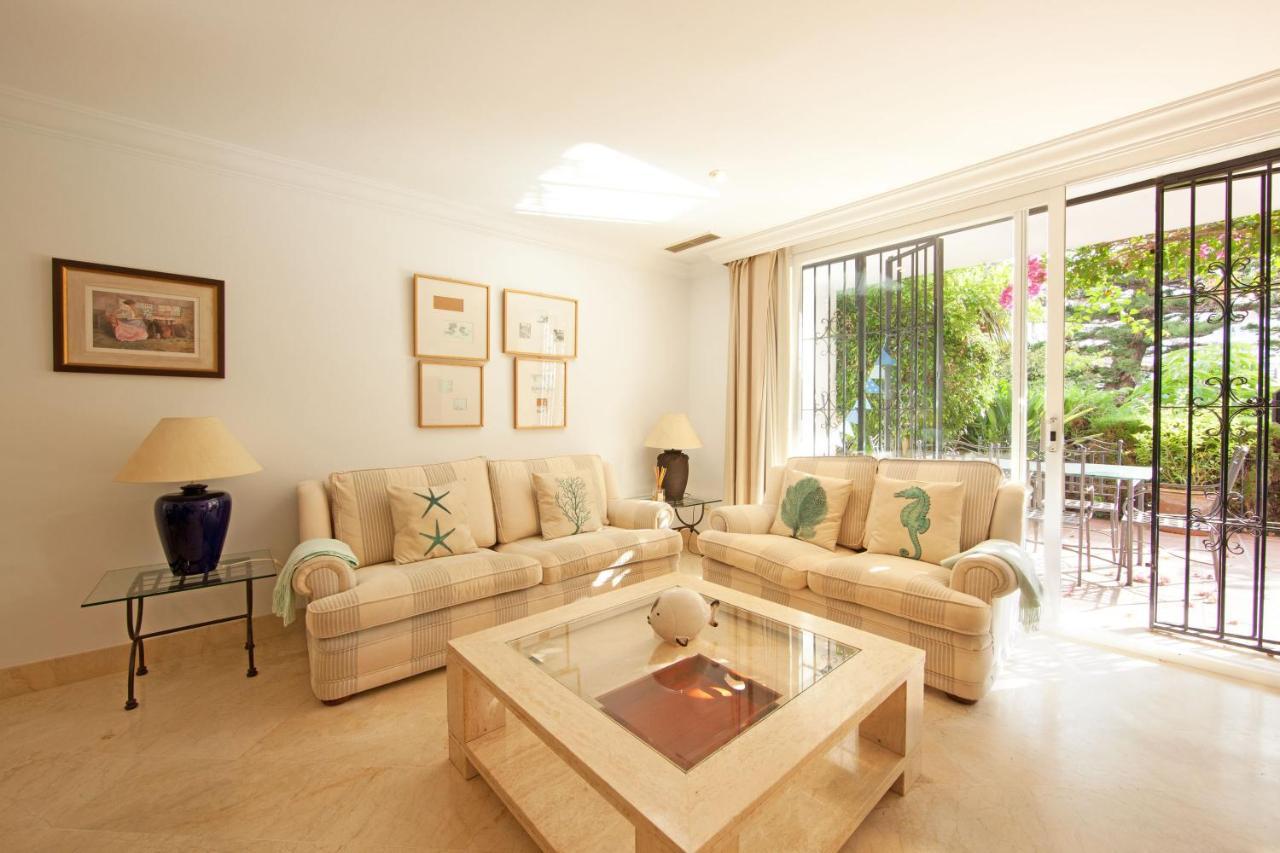 White Pearl Beach Elviria Марбелья Экстерьер фото