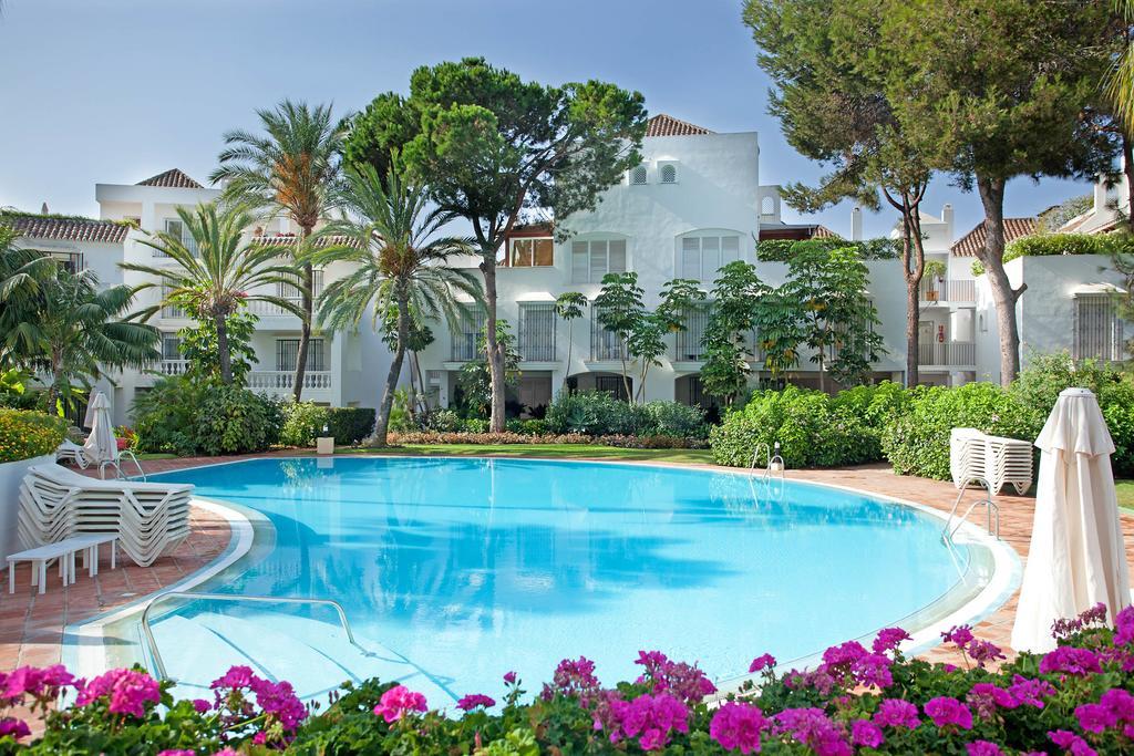 White Pearl Beach Elviria Марбелья Экстерьер фото